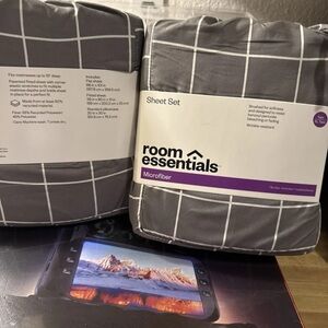 Room Essentials Charcoal Checkered Microfiber Sheet Set
